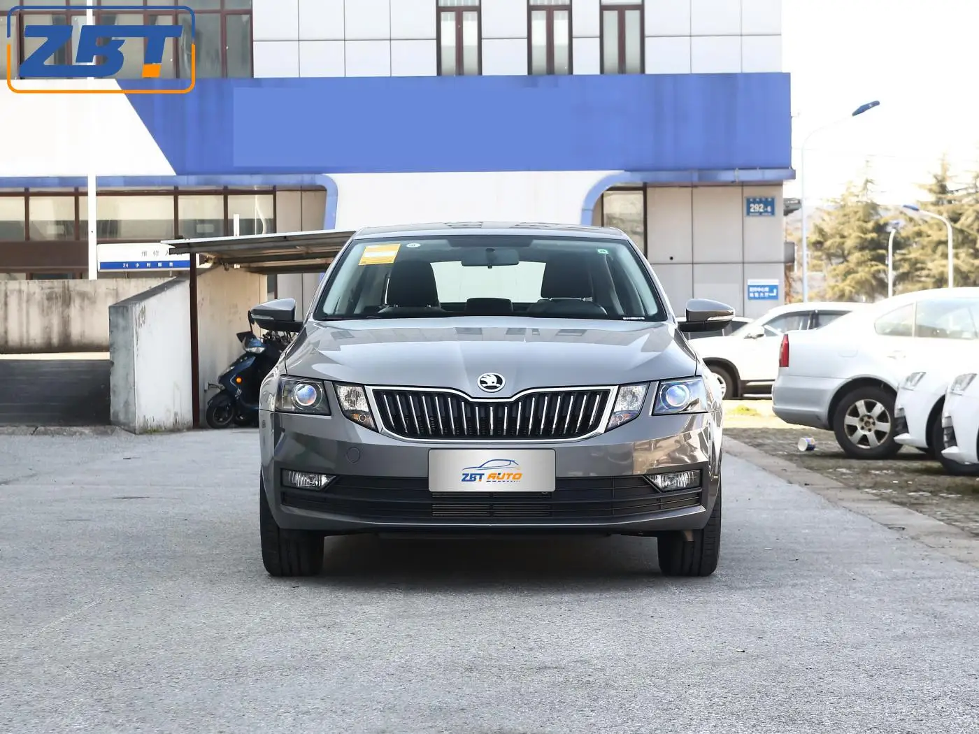 China hot sale Volkswagen Skoda Octavia 2023 1.5L automatic fuel car left drive luxury used car cheap for sale