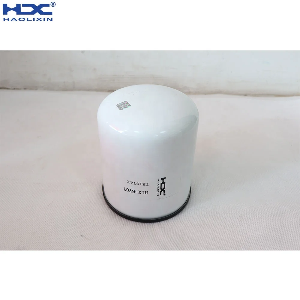 Truck Engine parts P781466 TB1374X 40100F 2032389 2992261 4C452A131AA 89040662 T250W air dryer filter