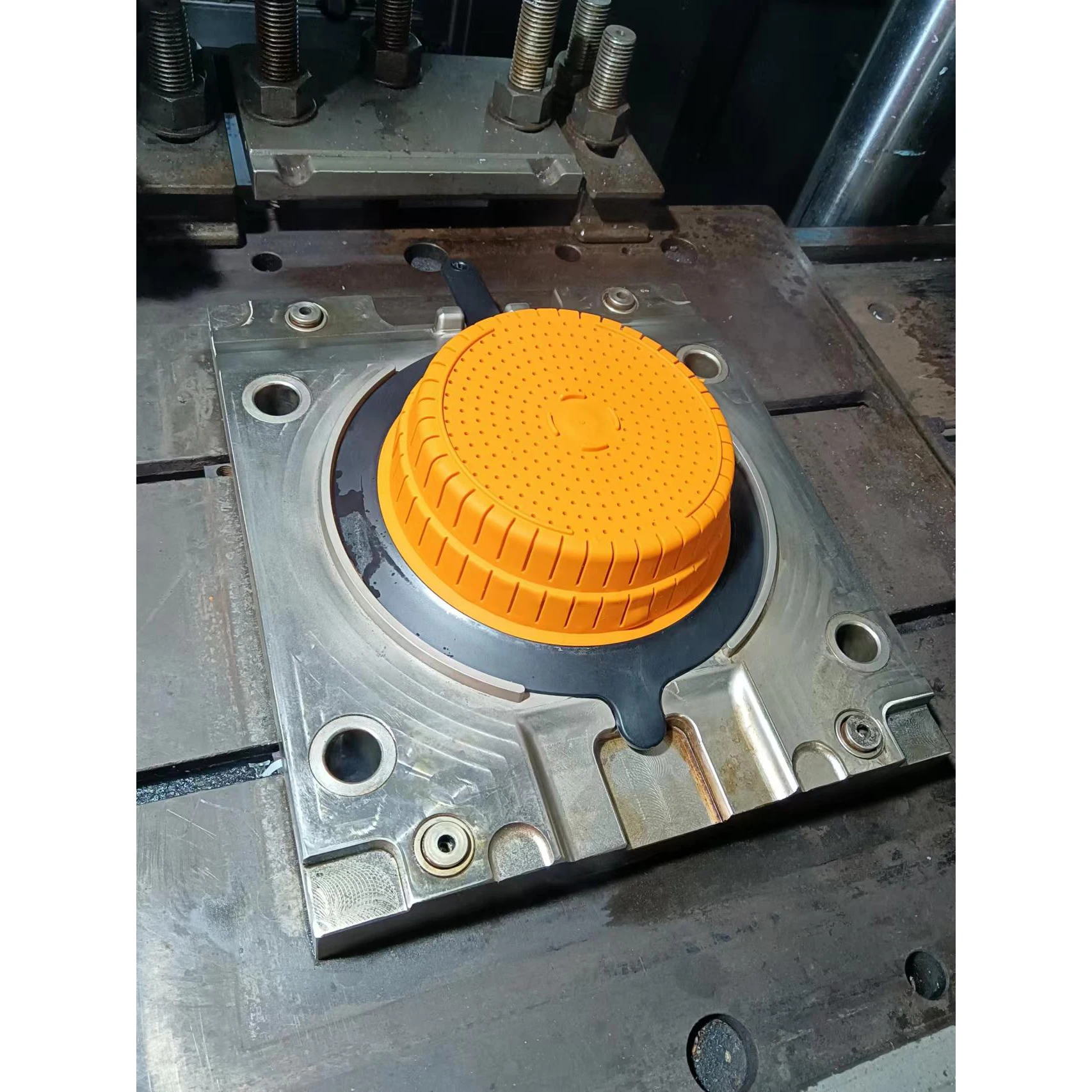 High Quality Silicone Mould Kitchenware Lagging Porous Product Mould