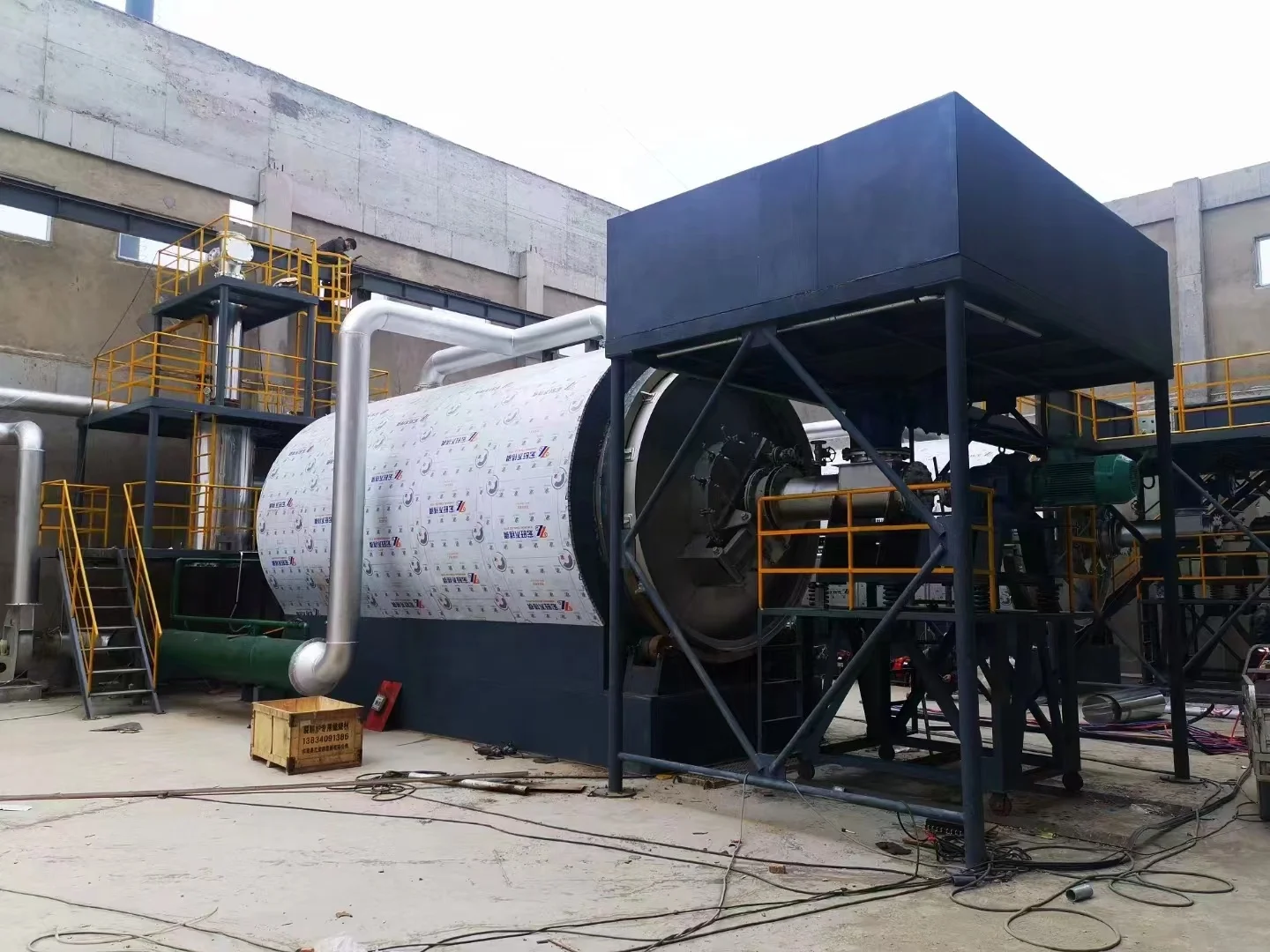 Whole of Recycling Machine Scrap tyre pyrolysis plant type plastic to diesel fuel oil Equipment