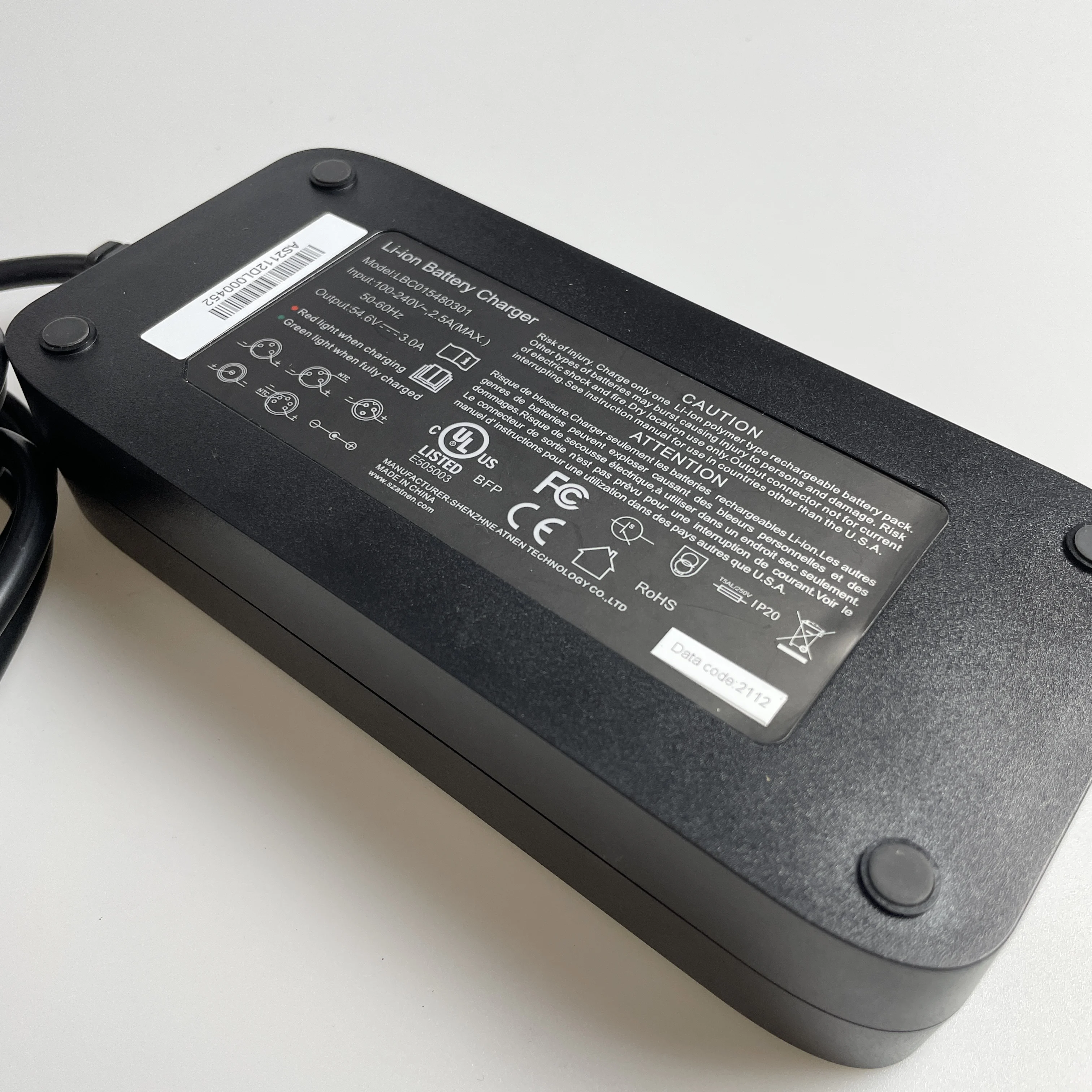 CE/ FCC Certified High Quality  Electronics Bike Accessories 54.6V 3.0A Li-ion Battery Charger For 48V E-bike Electric Bike