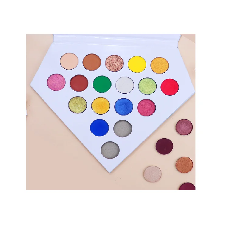 18 Colors White No Logo Heart-shaped High Pigment Makeup Glitter Custom Diamond Empty Eyeshadow Palette