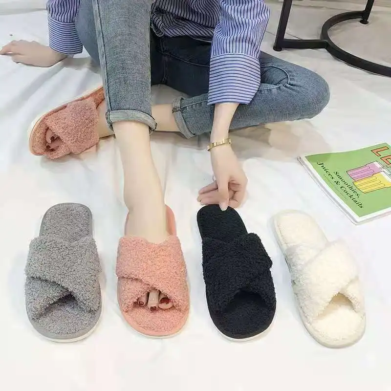 Hot selling lovers slippers girl wear-resisting mules lady antiskid shoes women cross-hair drag slippers men flats lovers shoes