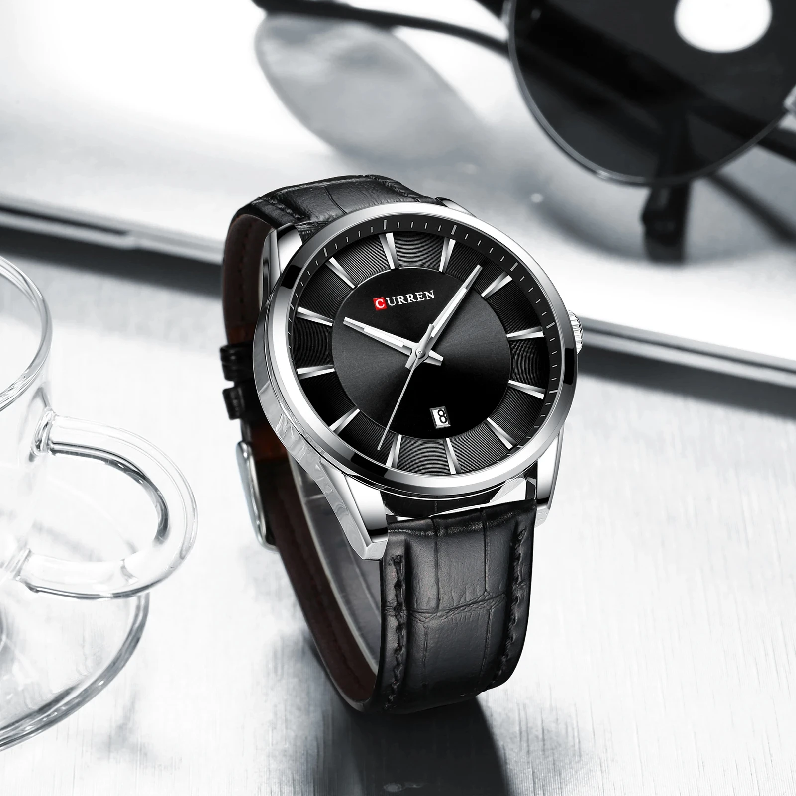 CURREN PU Leather Top Luxury Brand Quartz Watches Waterproof Male Clock Genuine Leather Simple Design Wristwatch
