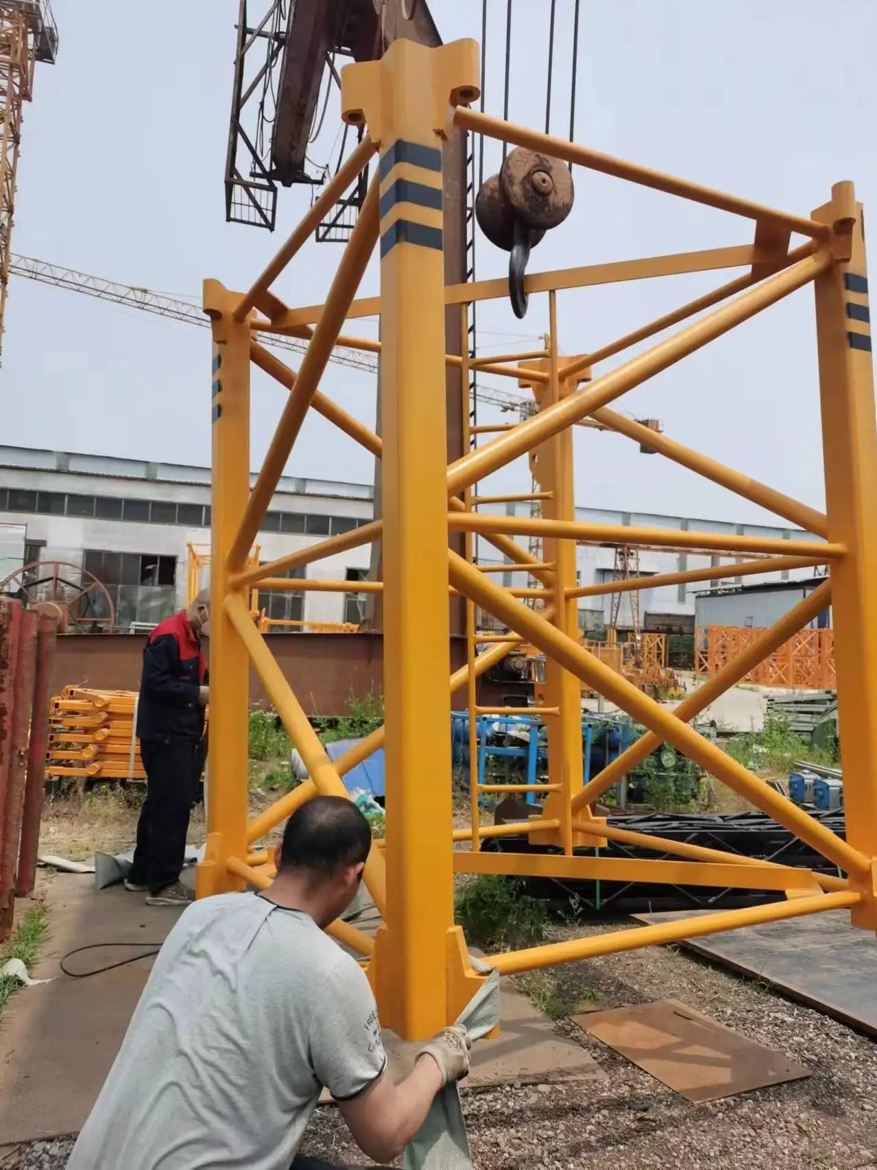 Chinese Supply 2 Fall and 4 Fall Hammerhead Tower Crane with 60M Boom Length