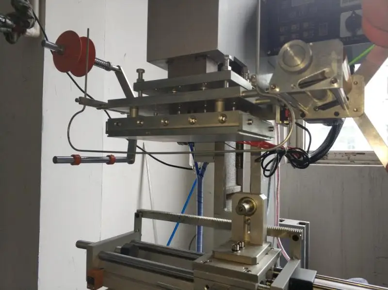 Hot Press Machine 220S for Plastic Cup