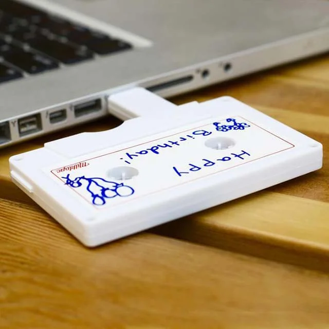 Hot sell  Plastic USB Flash Drive 3.0 8GB 32GB 64GB 128GB Wholesale Customized LOGO Memory Stick USB Stick cassette tape usb