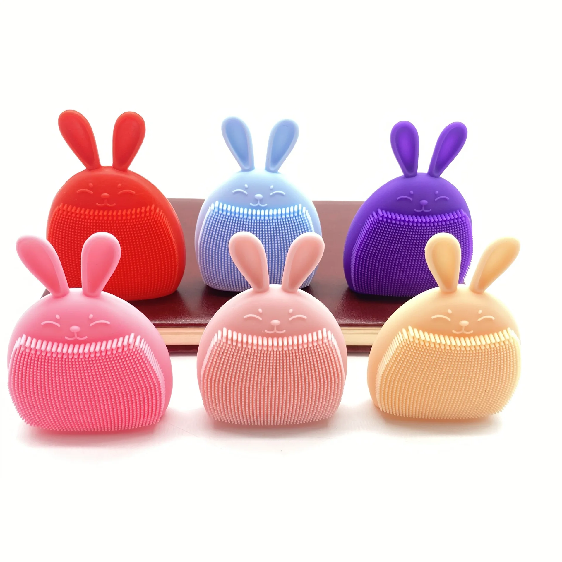 2022 hot sale  high quality Rabbit ears bear paw cute cat paw silicone cleaning masking  wash face brush cleanser