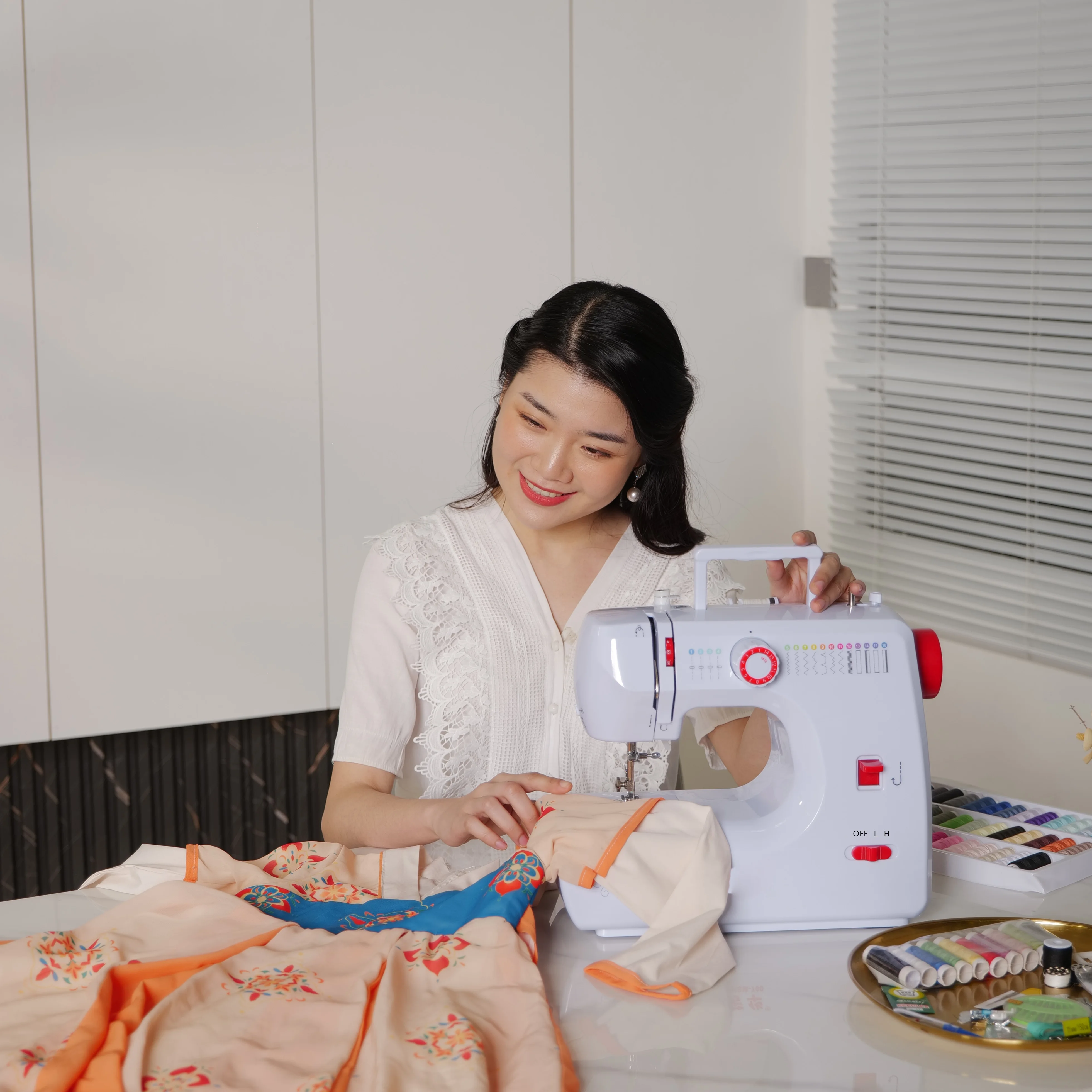 VOF FHSM-700 automatic cowboy shirt sewing machines with bobbin winder multi function side stitch blind hemming sewing machine