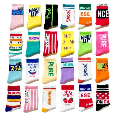YUELI 2021 popular fashion cartoon sox pure cotton young boys girls kids tube socks