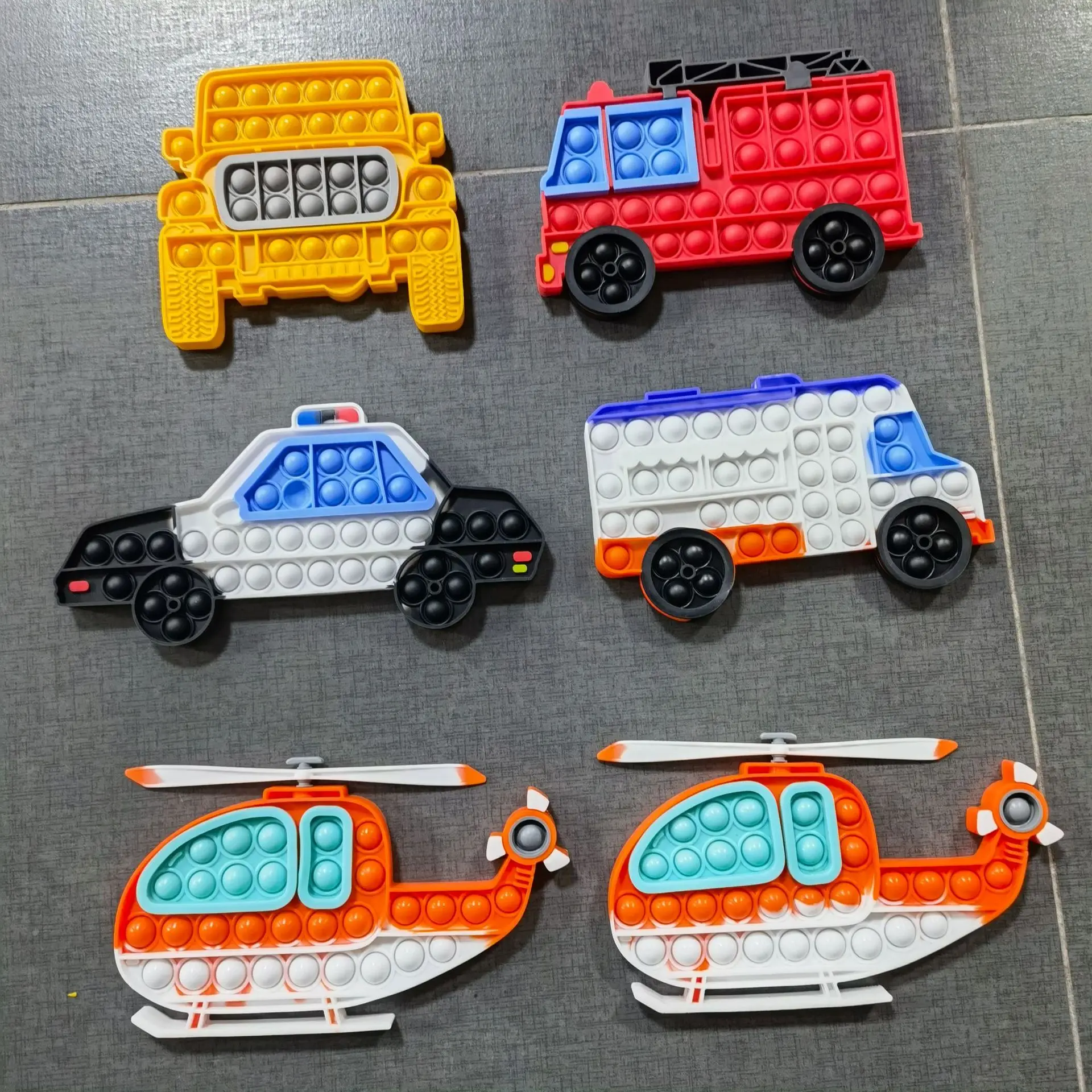 2021 amazon hot sales Popular Game Stress Reliever Sensory Toys Lollipop/cars/hamburger plush toys Set for kids