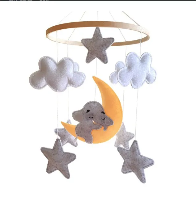 Manufacturer Nursery Decor felt animal Wood hanging rotating toy baby musical crib mobile for bed crib toys