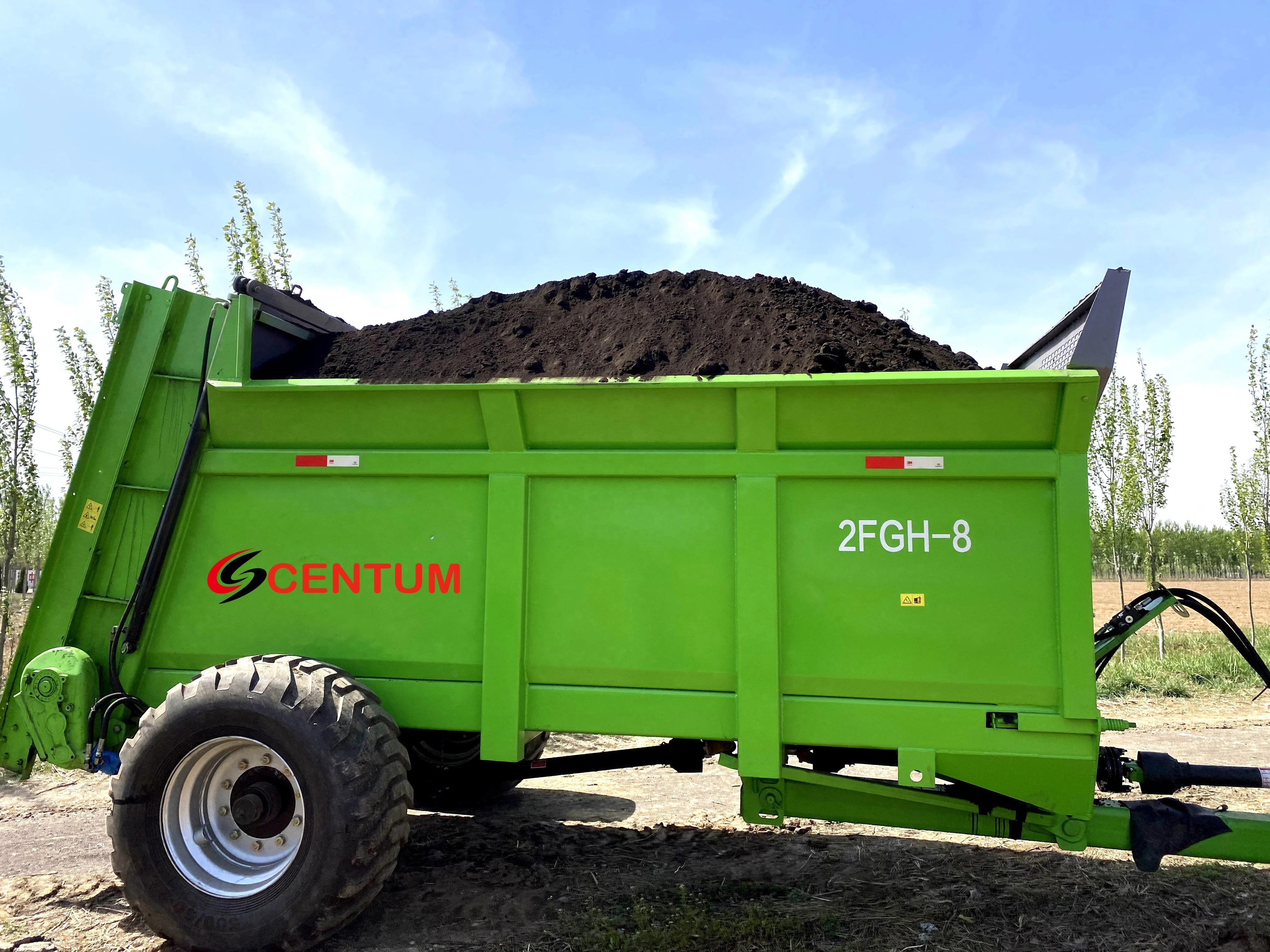 
Tractor Towable Organic Manure Fertilizer Spreader Muck Spreading Machinery 10CBM Two Shaft Vertical Spreaders 