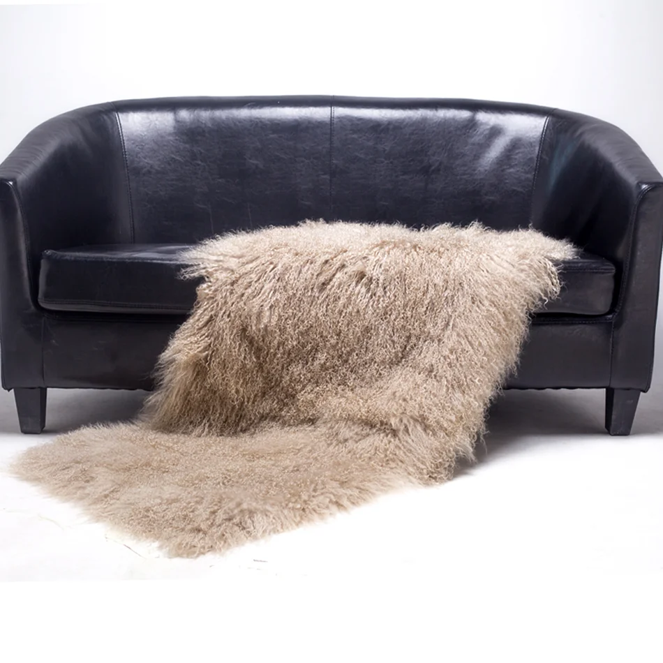 Low Moq eco Wholesale mongolian lambskin fur blankets natural curly wool length rugs and carpets tibetan sheepskin wool rugs