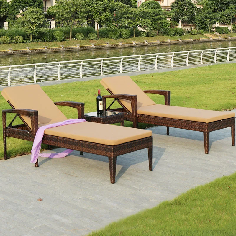 Hot Selling beach sun lounger outdoor rattan poolside lounge chair sun loungers outdoor sun lounger