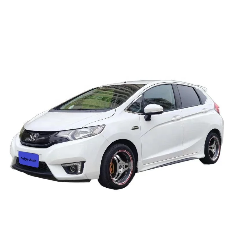 Использование автомобиля 2016 Honda Fit 1.5L LX CVT