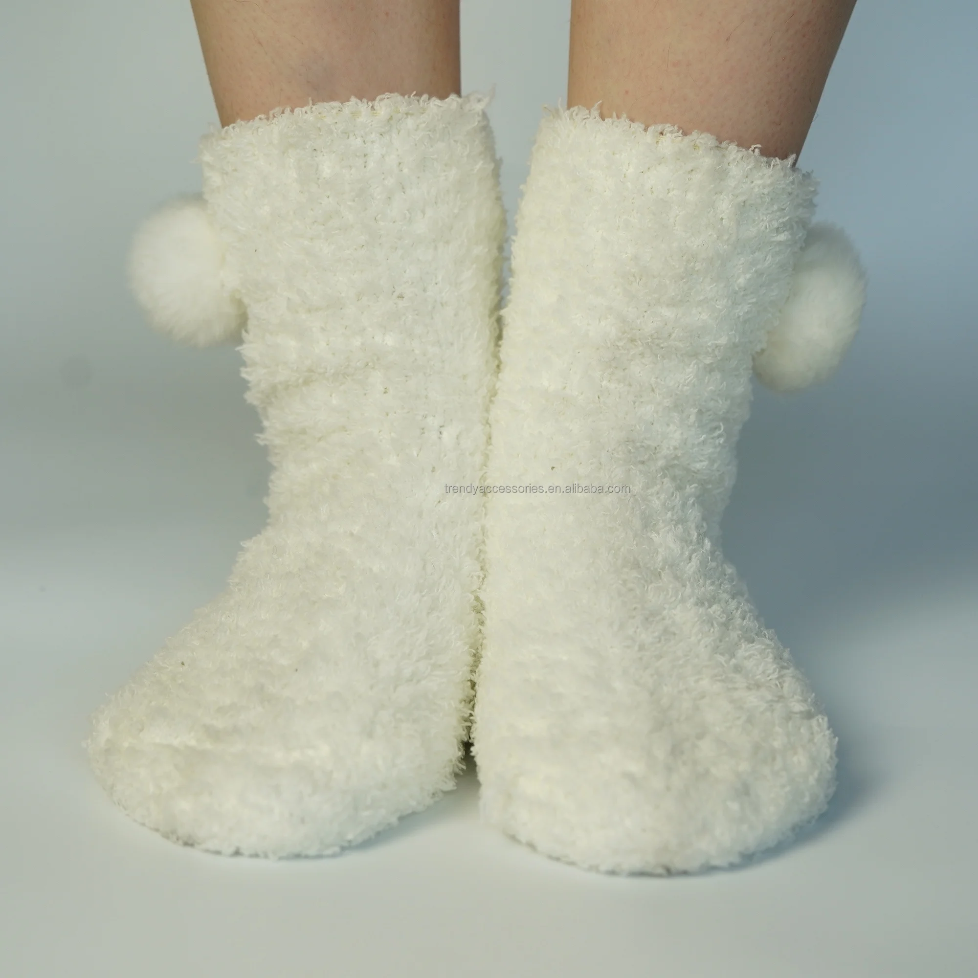 OEM Super Soft Anti-Slip Indoor Slipper Socks Custom Logo Floor Sock with Cozy Winter Fuzzy Design Casual Feature Logo Design