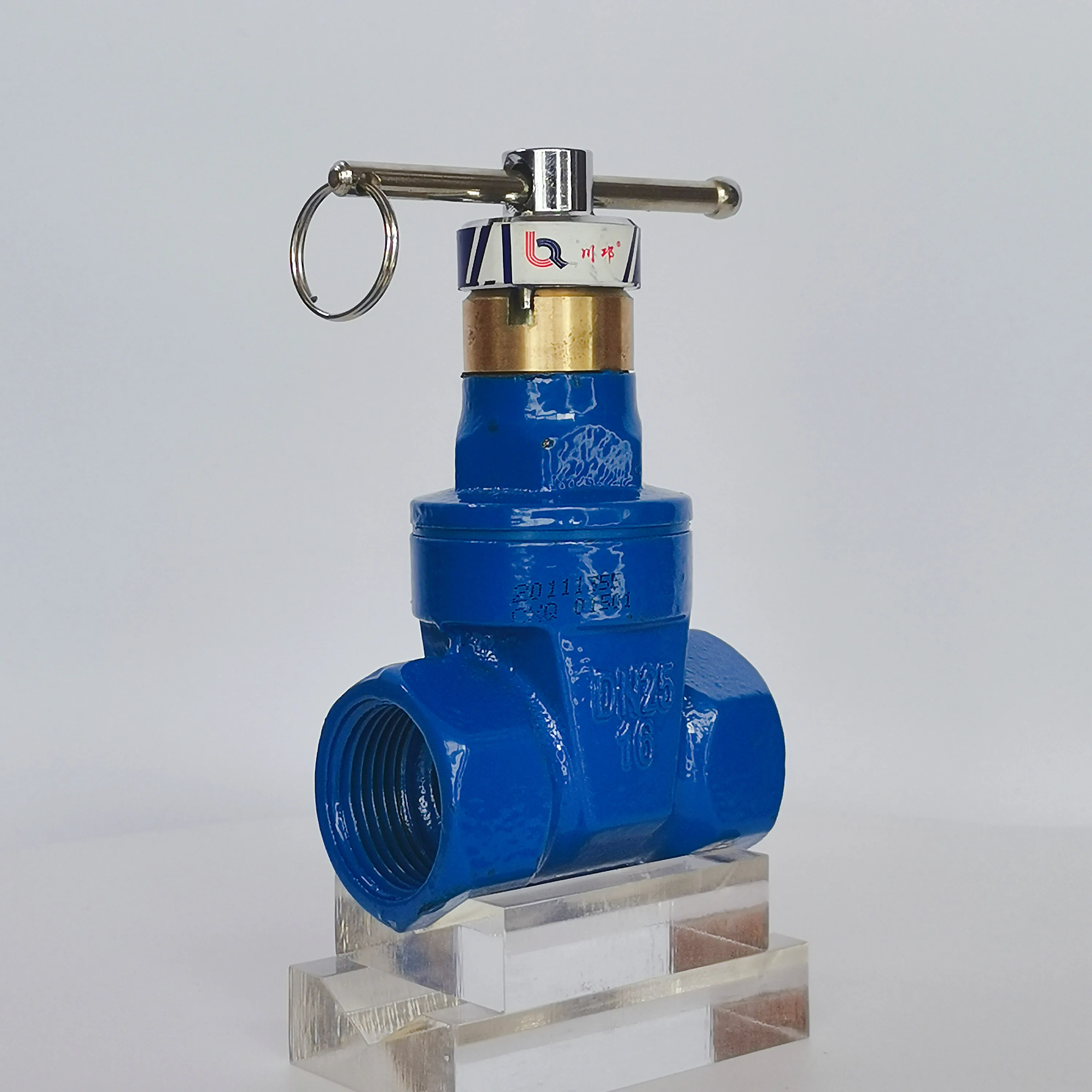 Densified soft sealing thread connected knife gate valve is an intelligent water valve with EPDM valve plate