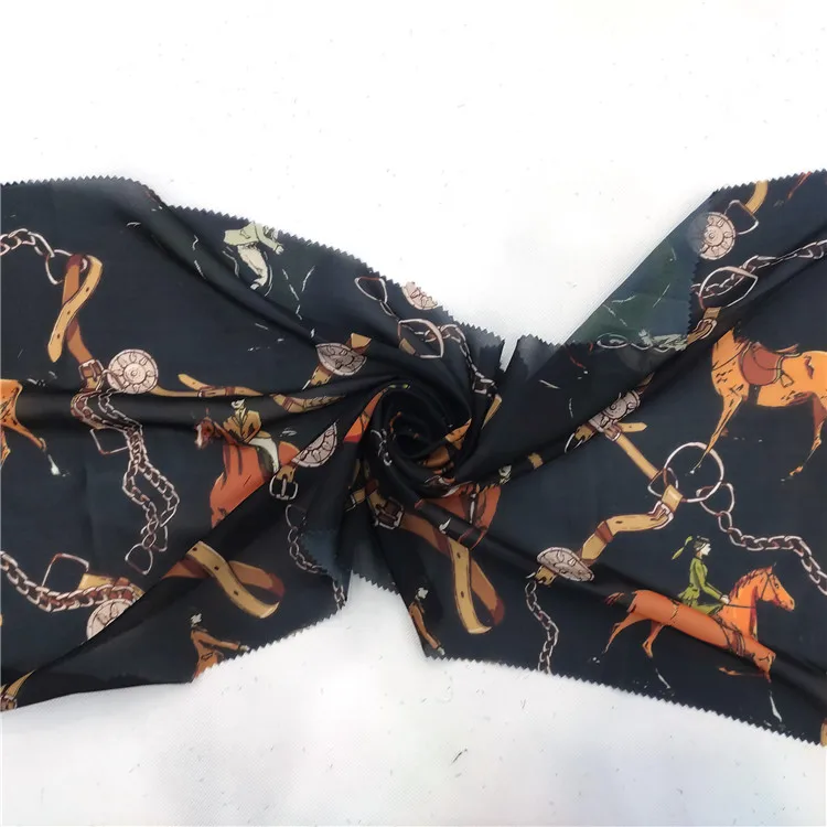 
 Новый дизайн, в наличии, 100% Смешанная шелковая Полиэстеровая атласная ткань с принтом лошадей  