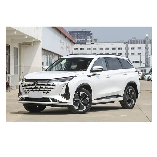 2023 год новый Changan CS75 PLUS Новый энергетический небольшой автомобиль changan car в продаже