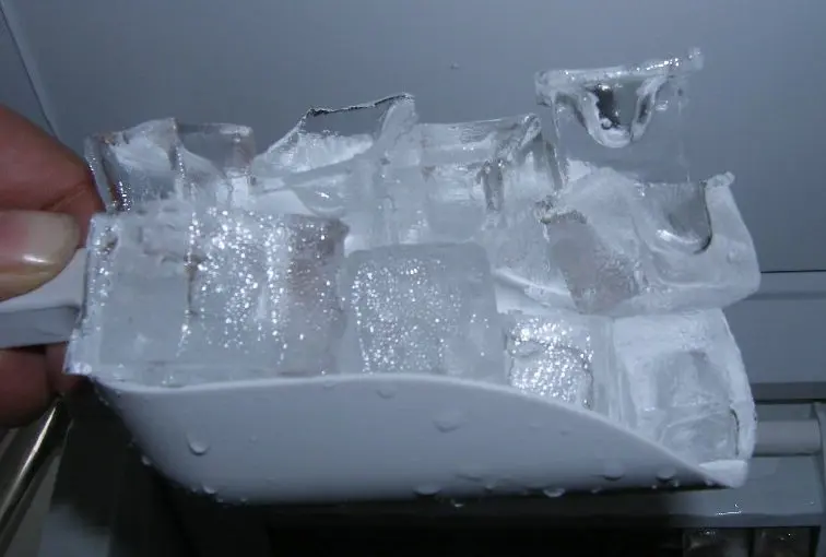 Water cooling cooler portable ice maker with water dispenser