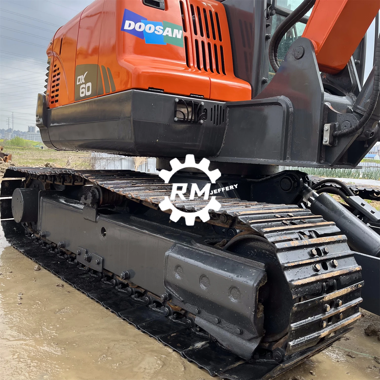 Best Price Used Mini Excavator DX60 on Sale,low Price Second Hand Doosan Machine DH55 DX60 for Earthmoving Work