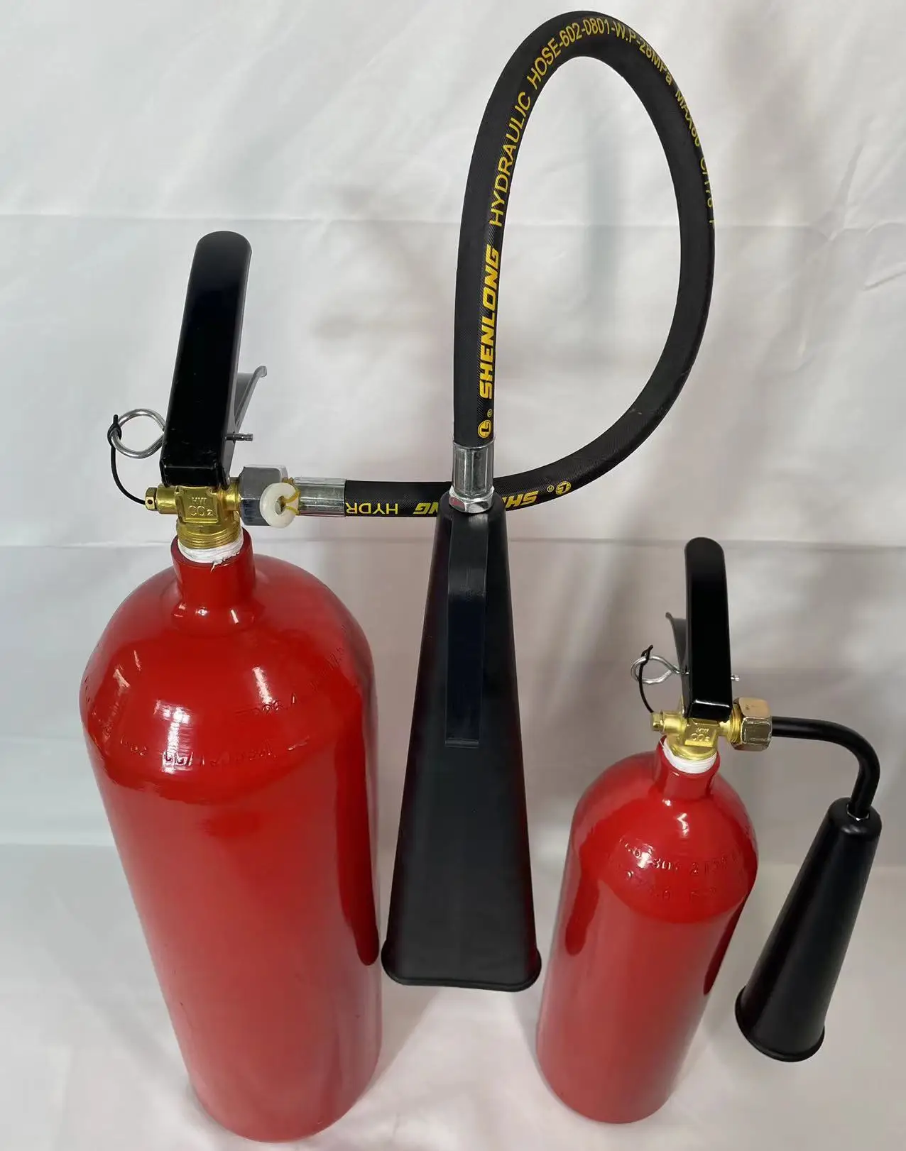 Hot Selling Low  Price  5kg  Alloy Steel  CO2 Fire  Extinguisher China Supplier Firefighting Equipment & Accessories