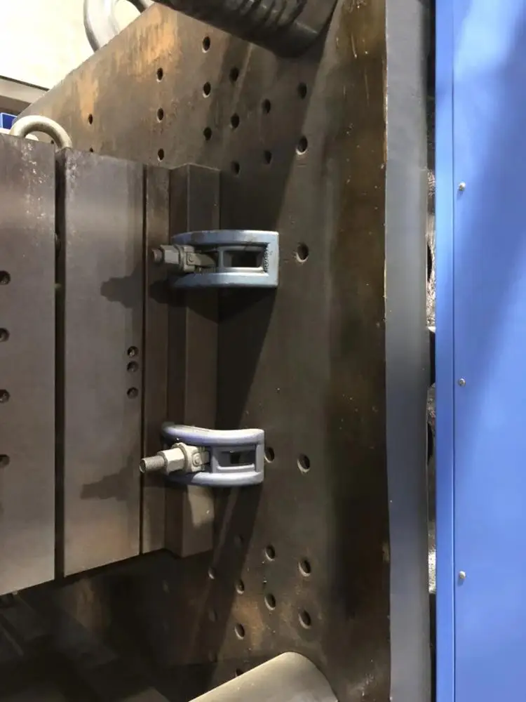 HAITIAN MA5300  530 ton used servo motor injection molding machine