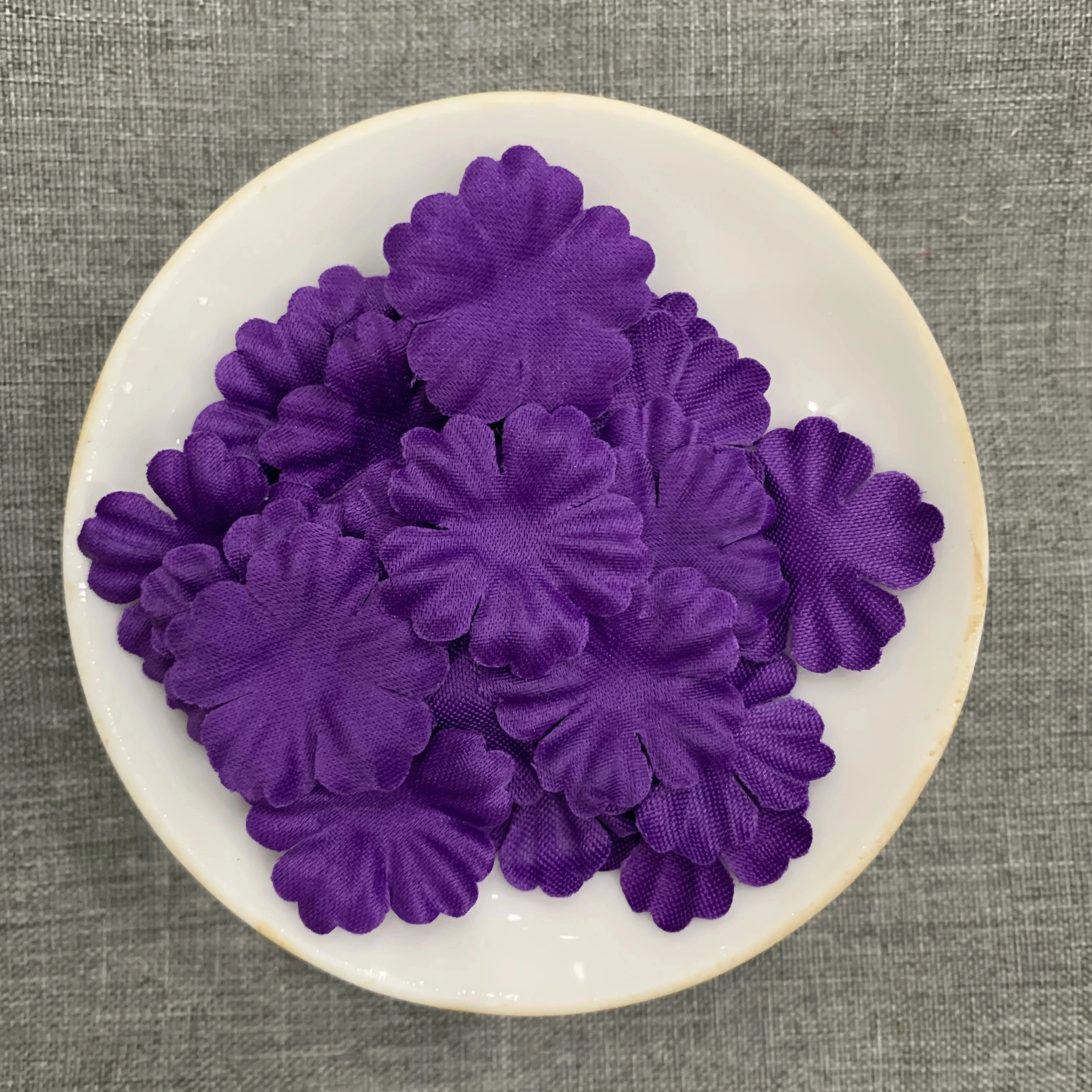 Artificial Petals 24mm Wedding Artificial Flower Home Decoration DIY Multi Color Satin Lace Decal