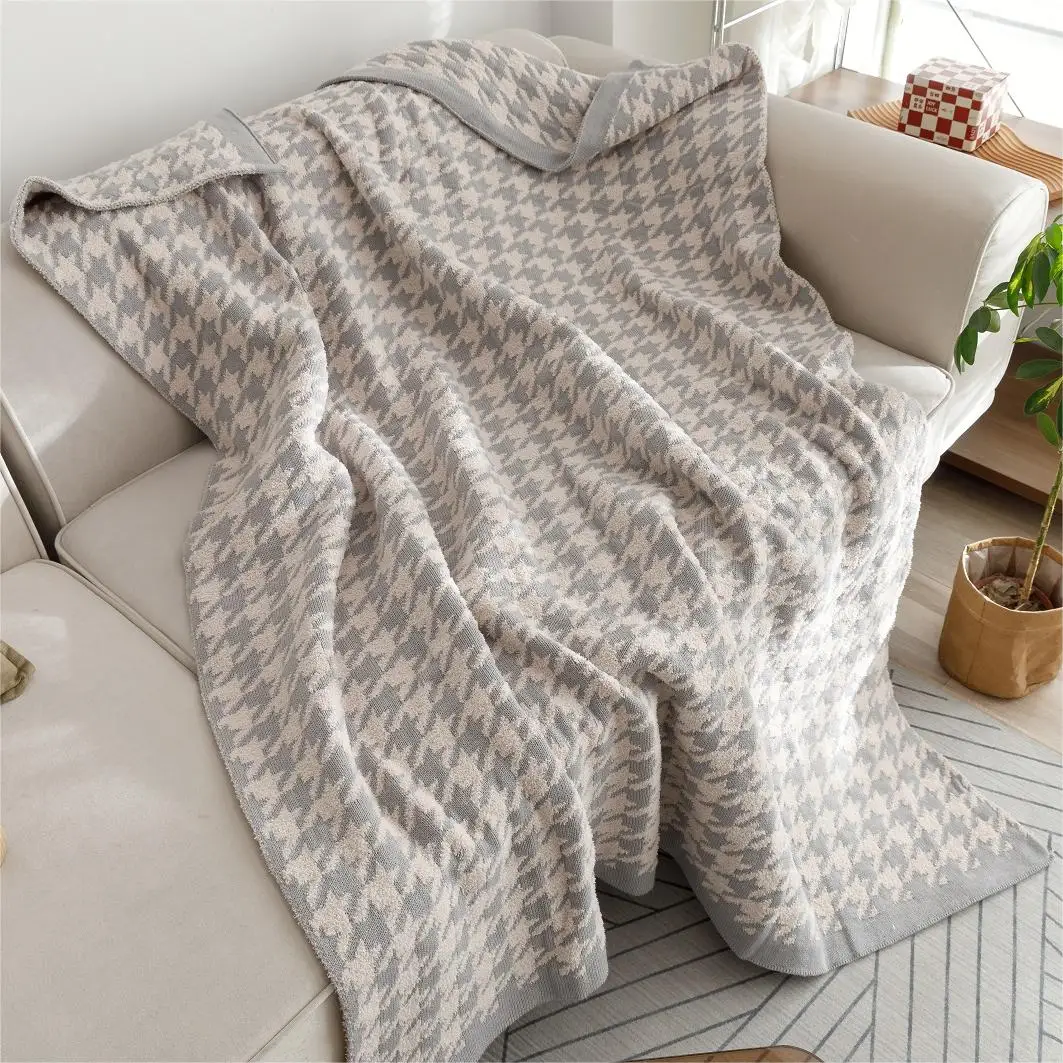 Houndstooth Plaid 50% Polyester 50% Acrylic Decorative Knit Throw Blankets