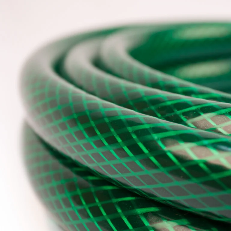 Garden Hose with Fiber Strengthen PVC Material for Heavy Duty Watering Tasks Durable Garden Water Hose