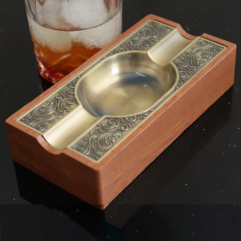 Luxury Ashtray and Cigar Holder Gift Set Custom Logo Rose Gold Metal with Wooden Accessories for Cigars