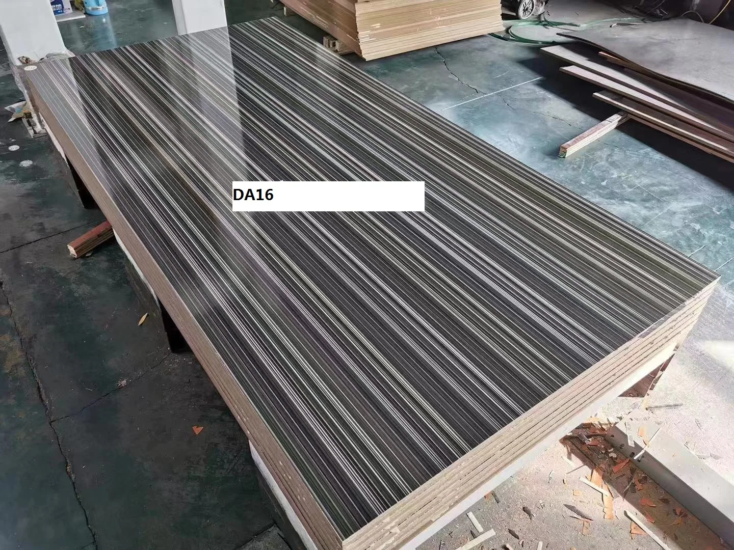 High gloss 1220x2440mm white color melamine plywood for furniture and cabinet