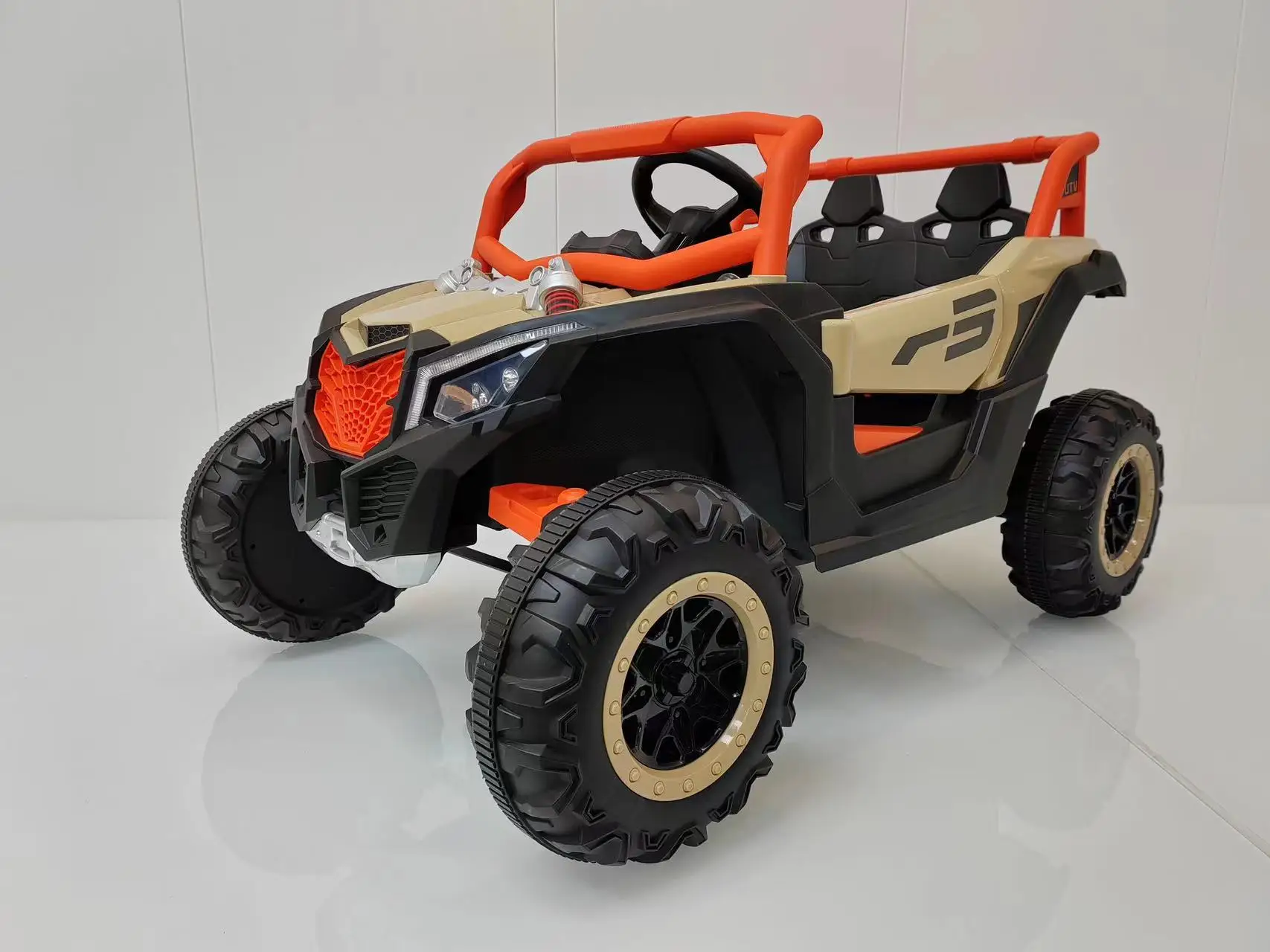 2023 Best selling cheap price kids electric power toys car four wheel double door kids ride on off road vehicle