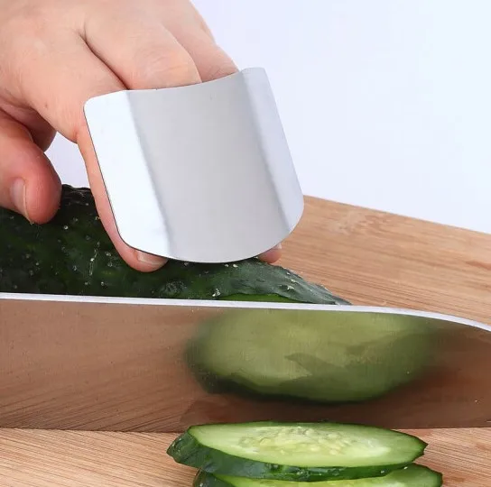Kitchen Helper Stainless Steel Finger Protector Guard from Cutting