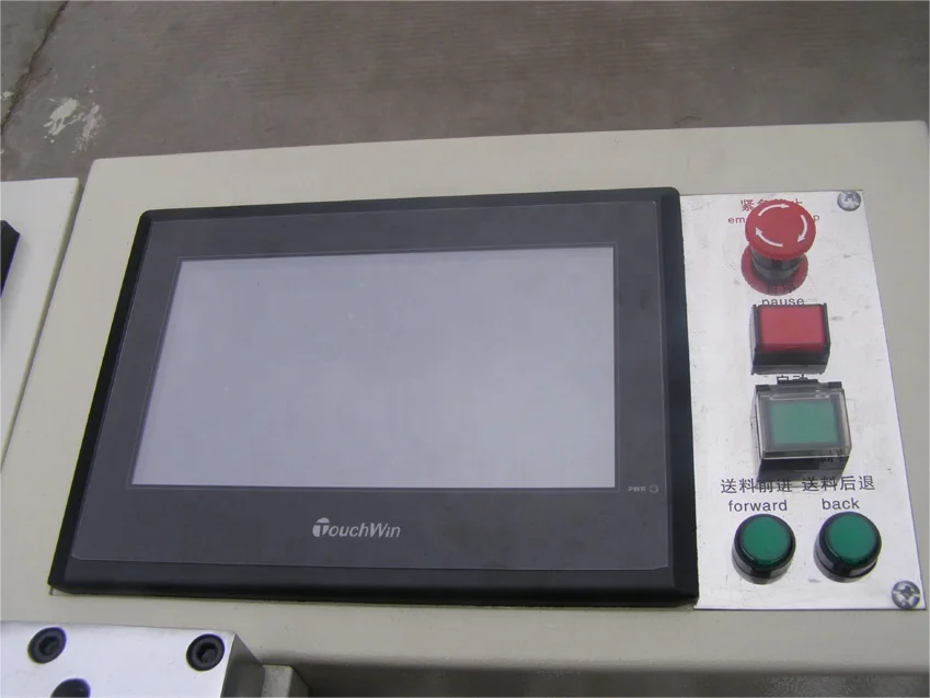 Automatic polyester rope hot cutting machine