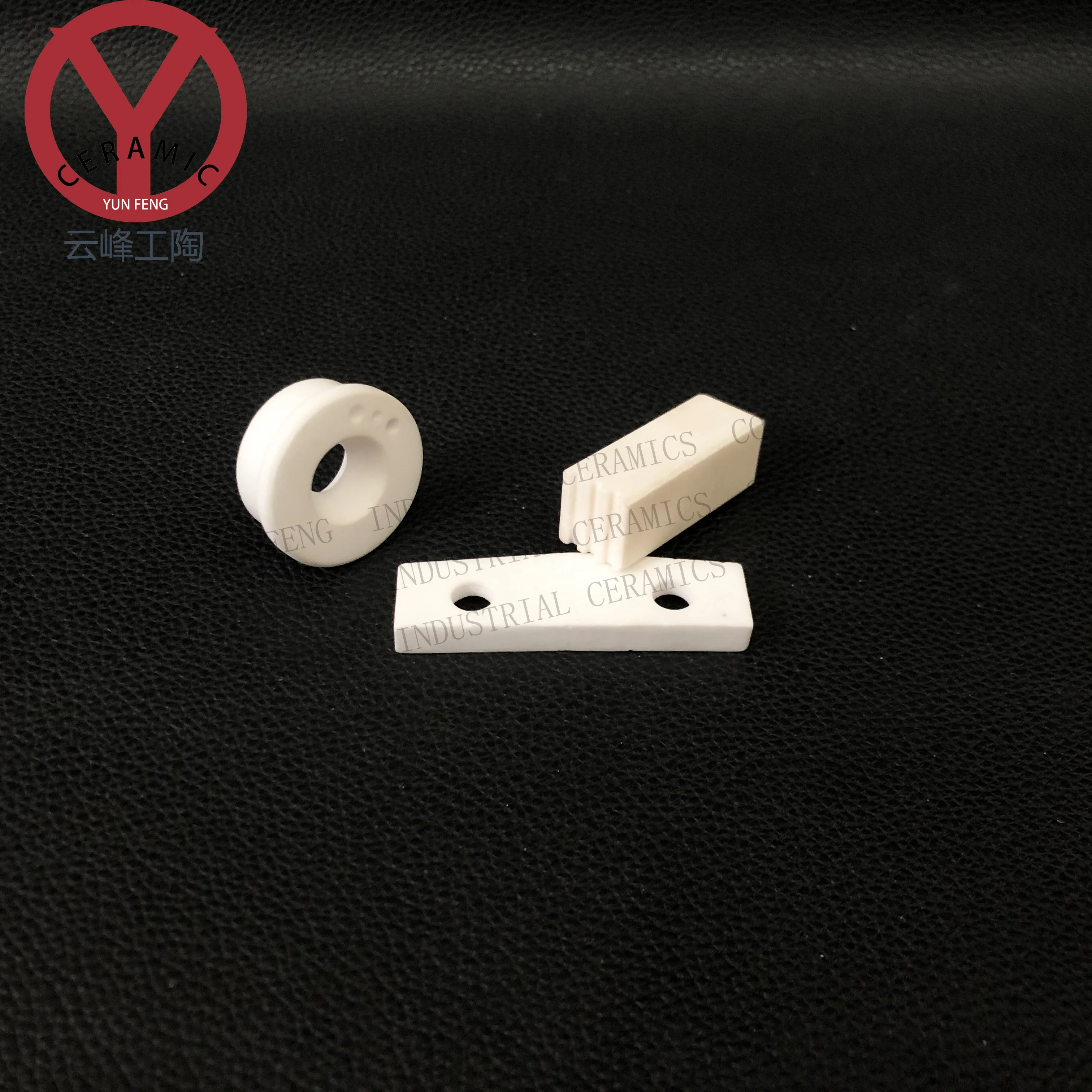 
Alumina Ceramic Foam Filter Honeycomb Ceramic Filter Plate 