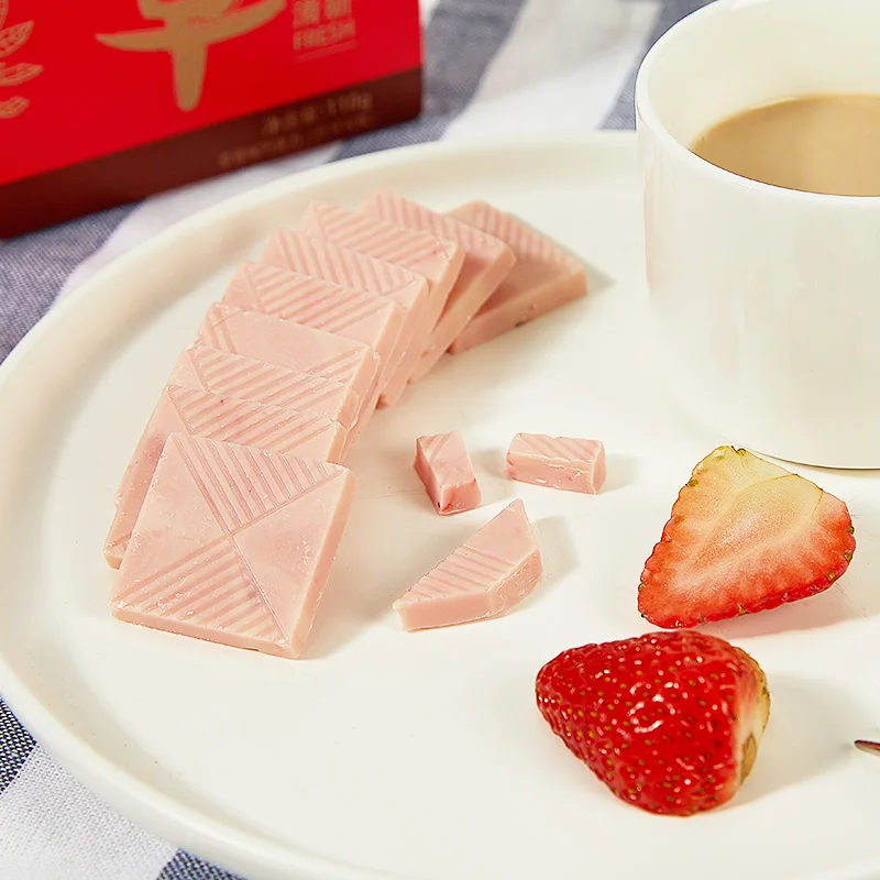 Hot Selling Individual Gift Box Package Snack Food White Chocolate Sweets Matcha Flavor Pura Cocoa Butter Chocolate Bar