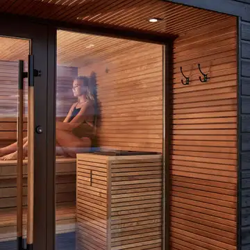 Traditional Red Cedar 6 People Steam Outdoor Cube Sauna