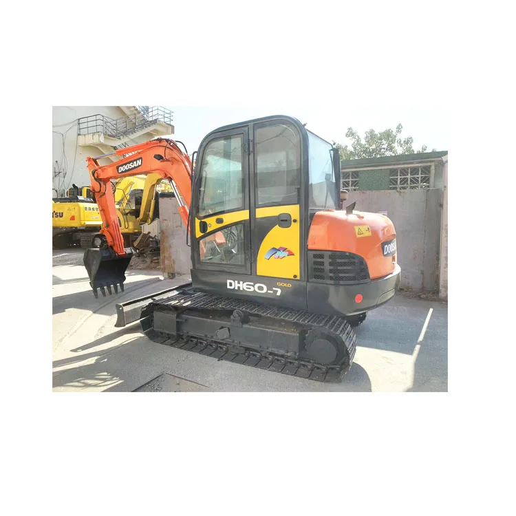 Good Condition Doosan DH60-7 crawler excavator for sale. Doosan DH55.DH150.DH220.DH60 crawler excavator for sale