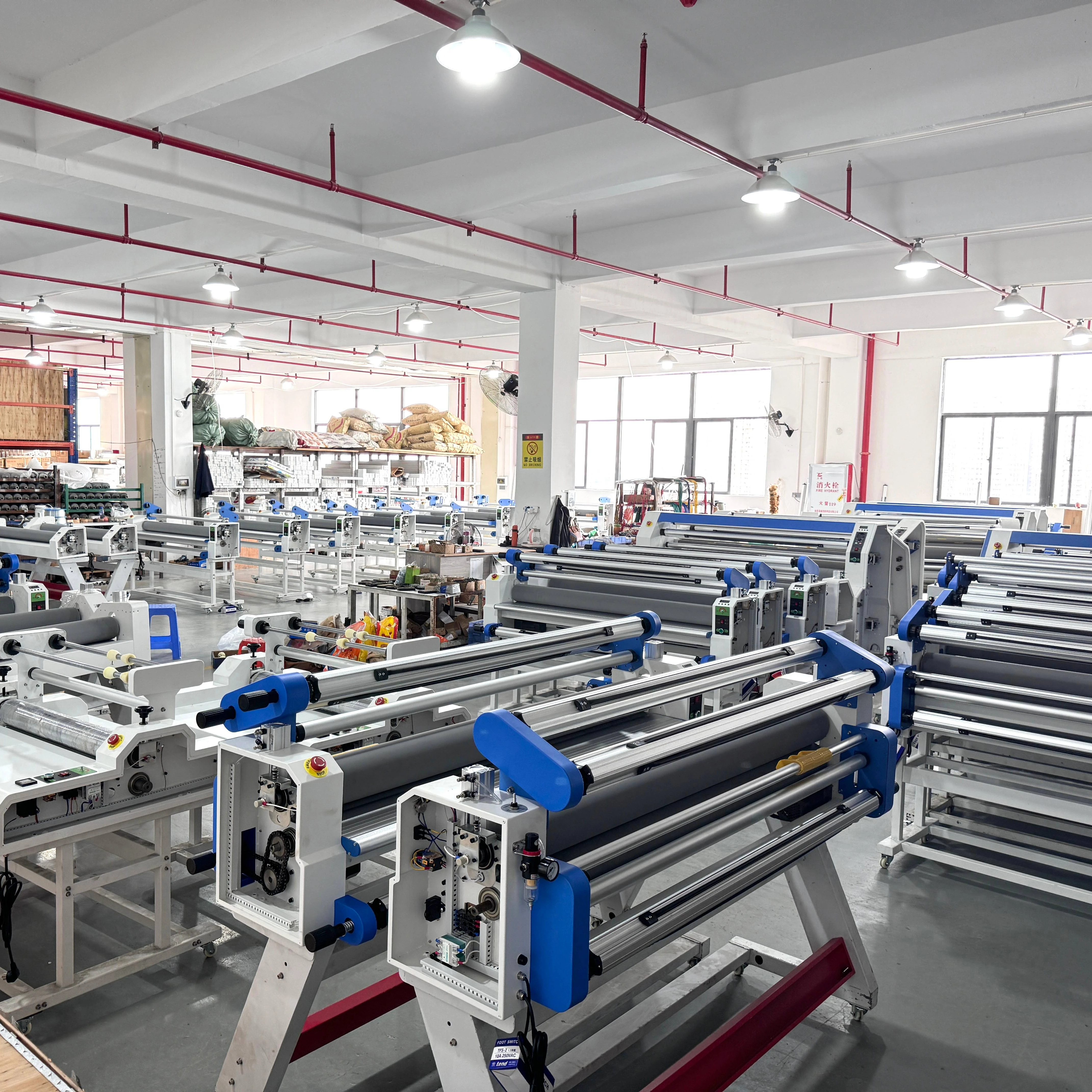 Cold laminating machine heat transfer printing and laminating machine automatic slicing function laminating machine