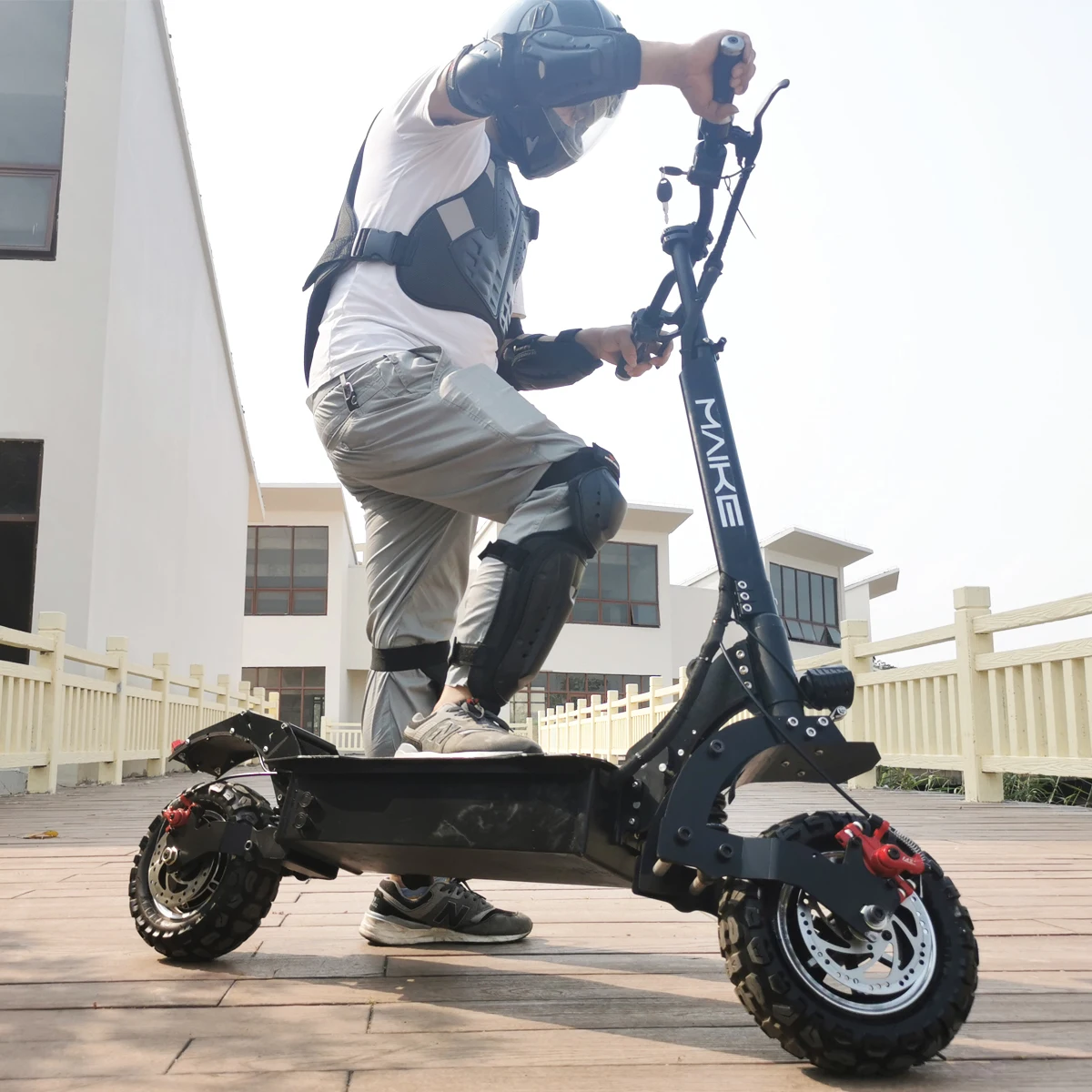 Maike MK4 1200W 40ah 130KM Dual motor foldable electric scooter with seat dropshippinig adult wholesale off road e-scooters fast