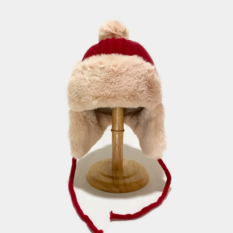 Wholesale Winter Christmas Thicken Warmth Ski Snow Outdoor Sport Comfortable New Year Red Knitted Plush Trapper Hat