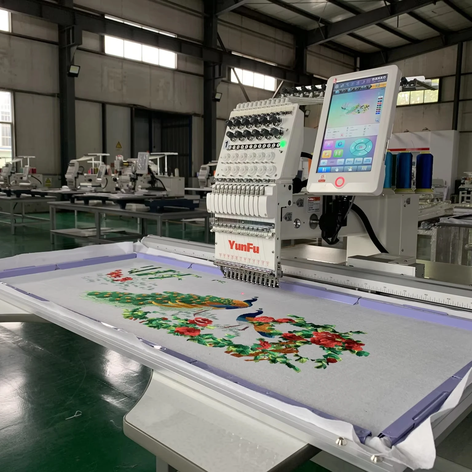 Dahao 12/15 Needle Single Head Embroidery Machine with Large 500*1200mm Working Area A15 Computer New & Used Competitive Price