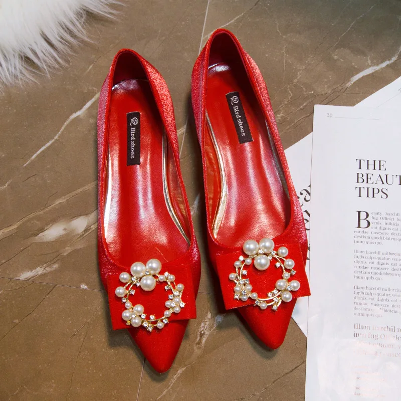 2023 new Handmade  ladies button flat bridal shoes buckle bride heels low thick heeled rhinestone wedding shoes for women