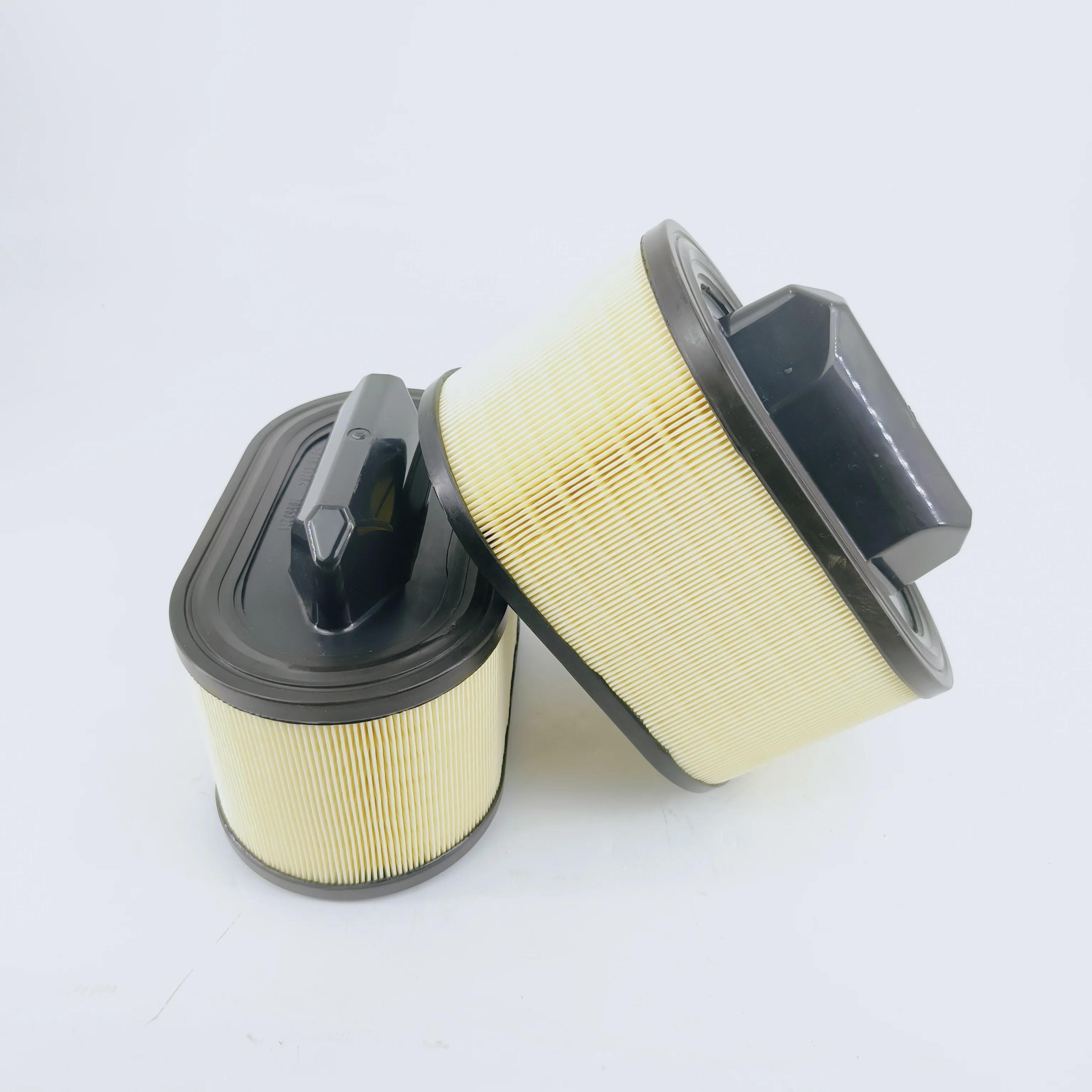 High Performance Air Filter 70553271 670001545 for Maserati