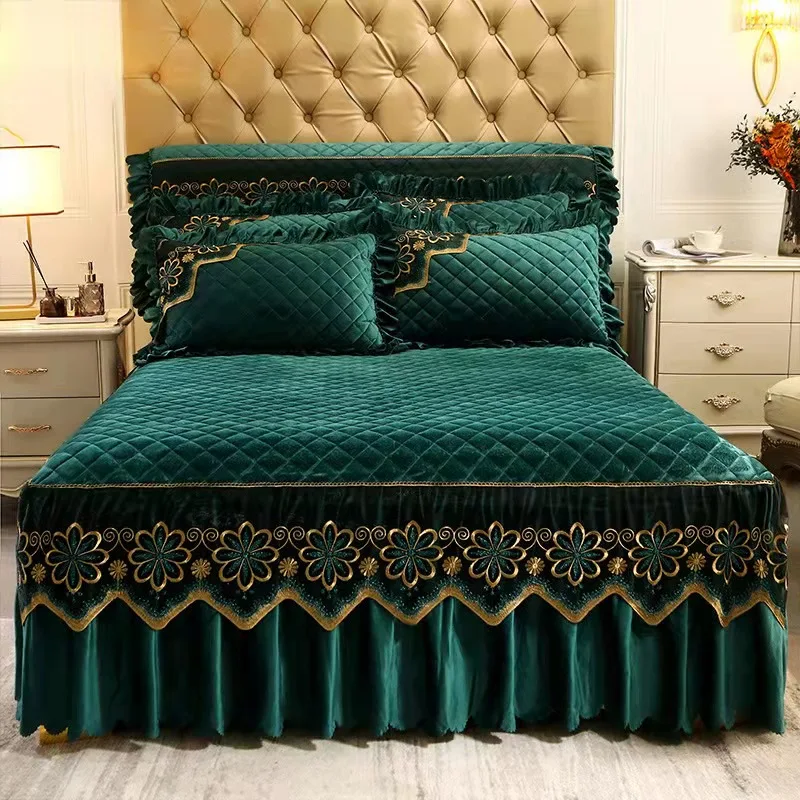 Room Bed Sheet with Bedding Skirt Set Bedspread Quilt Cover Luxury Home Cotton Lace Embroidered 4 PCS Bedding Set