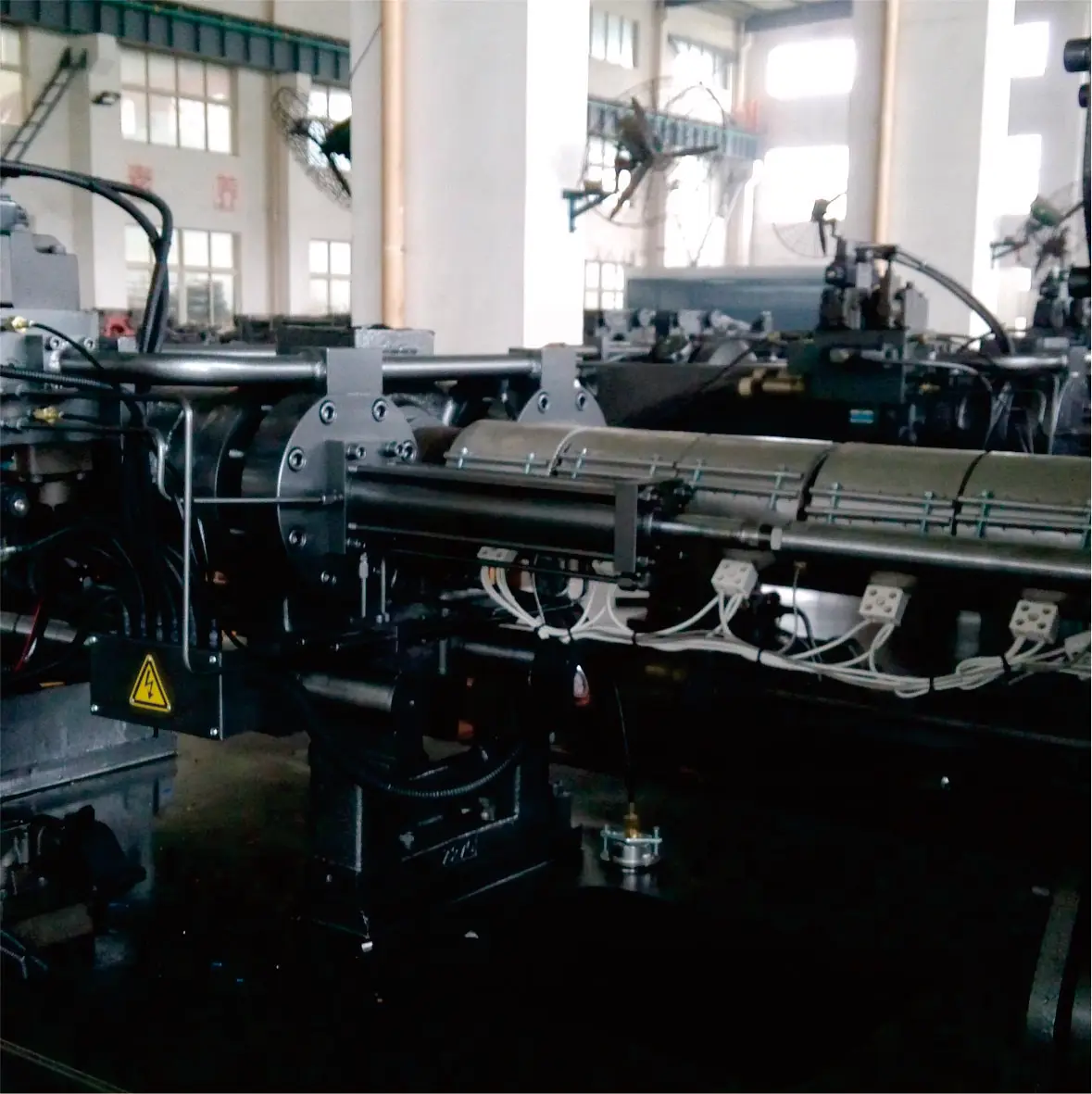 
Ongo 30 tons professional micro small injection molding machine 