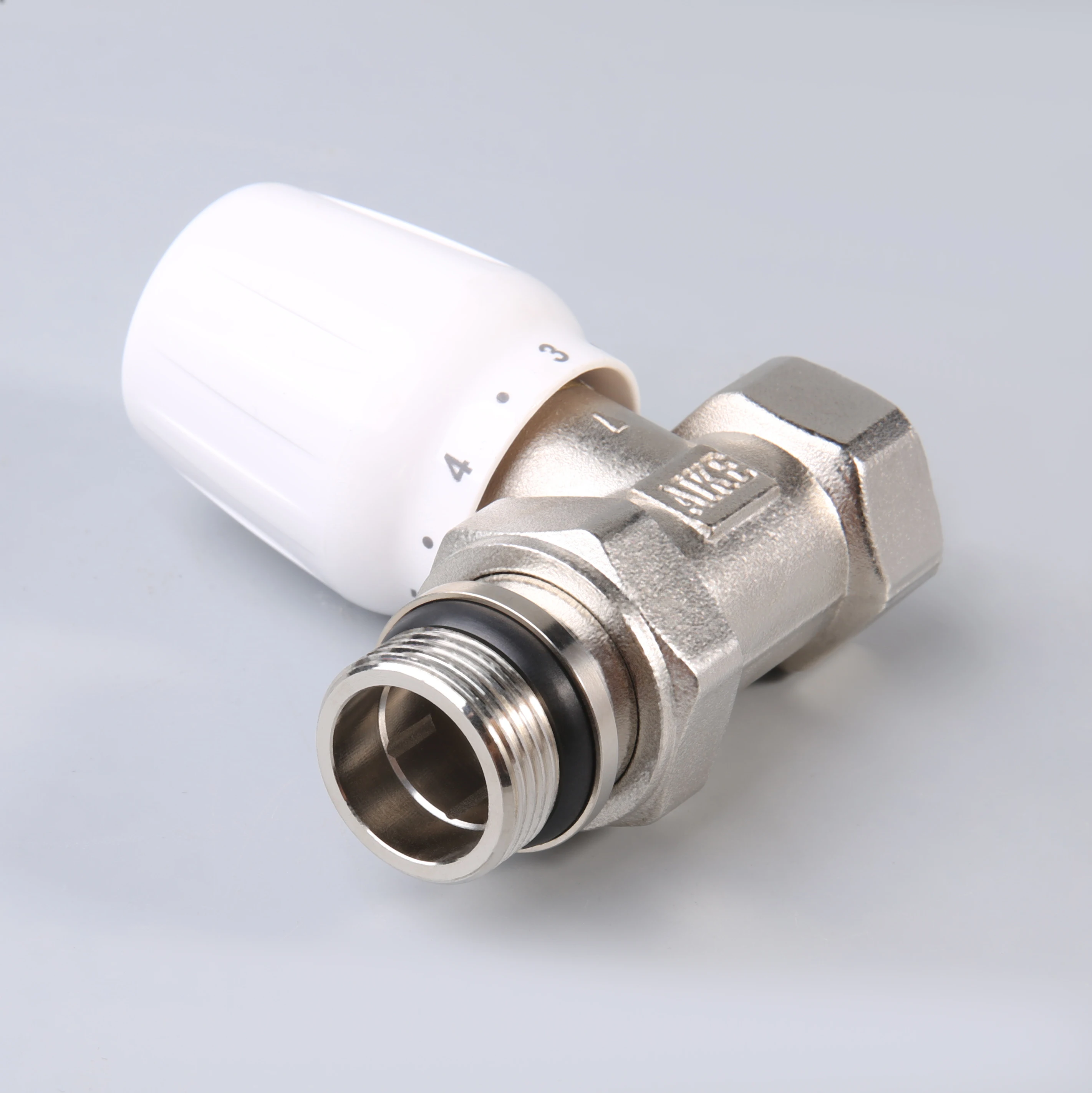 high quality temperature control valve female threading straight thermostat valve radiator
