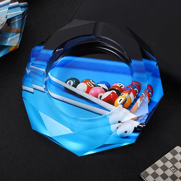 Wholesale Factory Directly Customization Images Octagon Luxury Glass Crystal Ashtray